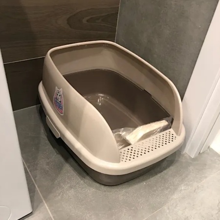 Лоток для кошек с высоким бортом и совком Catidea 51х38х25 см, коричневый​